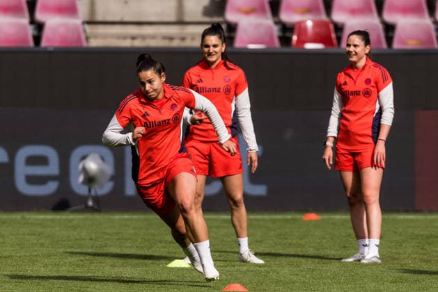 Abschlusstraining FC Bayern München; 13.05.2026 Lena Oberdorf (FC Bayern München, 8) trainiert individuell DFB-Pokal 46. Finale der Frauen, VfL Wolfsburg - FC Bayern München, Abschlusstraining FC Bayern München, Köln, RheinEnergiestadion am 13.05.2026 Copyright: xBEAUTIFULxSPORTS Wunderlx