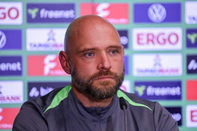 Köln, Deutschland: 13. Mai 2026 - 46. DFB Pokal Finale der Frauen 2026 - VfL Wolfsburg Frauen vs. FC Bayern München Frauen - Abschlusspressekonferenz Im Bild: Cheftrainer Stephan Lerch (VfL) bei der Abschlusspressekonferenz in Köln Copyright: HMBxMedia MadeleinexFantini