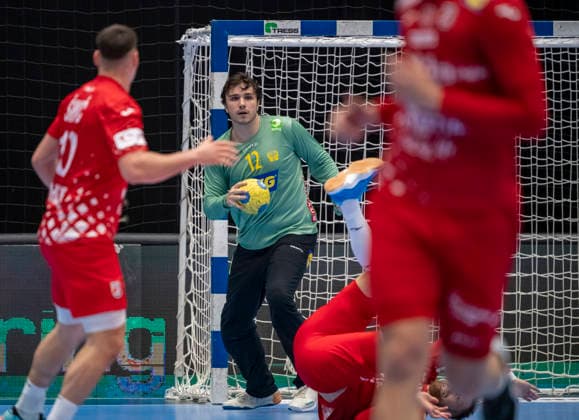 KRISTIANSTAD 2026-05-13 Sweden s goalkeeper Marko Roganovic saves during Wednesday s international handball match between Sweden and Croatia in Kristianstad Arena. KRISTIANSTAD SWEDEN x50090x Copyright: xJohanxNilssonx xTTx HANDBALL SWEDEN-CROATIA
