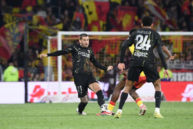 RC Lens v Paris Saint-Germain - Ligue 1 McDonald s 2025 2026 21 Lucas HERNANDEZ (psg) during the Ligue 1 McDonald s match between Lens and Paris at Stade Bollaert-Delelis on May 13, 2026 in Lens, France. Lens France  Copyright: xFEPx 776348352