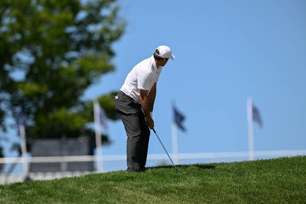 NEWTON SQUARE, PA - MAY 12: Scottie Scheffler of United States of America prepares to hit the ball during the 2026 PGA, Golf Herren Championship on May 12th, 2026 at Aronimink Golf Club in Newtown Square, PA.(Photo by Terence Lewis Icon Sportswire) GOLF: MAY 12 PGA PGA Championship EDITORIAL USE ONLY Icon260512094