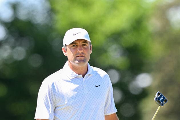 NEWTON SQUARE, PA - MAY 12: Scottie Scheffler of United States of America is shown during the 2026 PGA, Golf Herren Championship on May 12th, 2026 at Aronimink Golf Club in Newtown Square, PA.(Photo by Terence Lewis Icon Sportswire) GOLF: MAY 12 PGA PGA Championship EDITORIAL USE ONLY Icon260512098