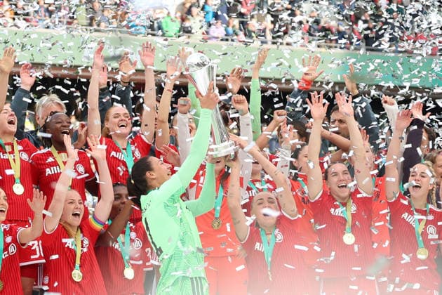 14.05.2026, xrekx, Fussball DFB Pokalfinale der Frauen, VfL Wolfsburg - FC Bayern München v.l. DFB Pokalsiegerinnen FC Bayern Muenchen (DFL DFB REGULATIONS PROHIBIT ANY USE OF PHOTOGRAPHS as IMAGE SEQUENCES and or QUASI-VIDEO) Köln