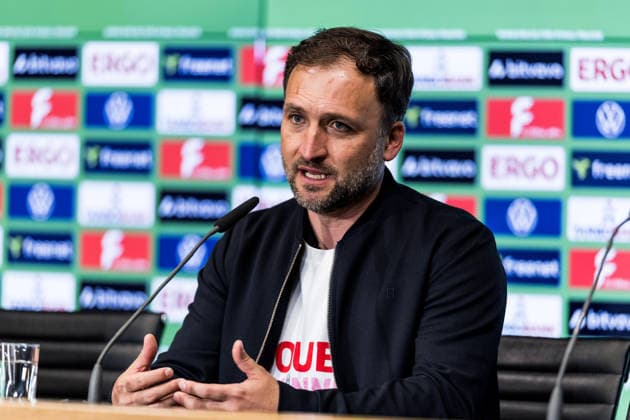 DFB-Pokal 46. Finale der Frauen, VfL Wolfsburg - FC Bayern München, 14.05.2026 Jose Barcala (FC Bayern München, Trainer) während der Pressekonferenz DFB-Pokal 46. Finale der Frauen, VfL Wolfsburg - FC Bayern München, Köln, RheinEnergieSTADION am 14.05.2026 Copyright: xBEAUTIFULxSPORTS Wunderlx