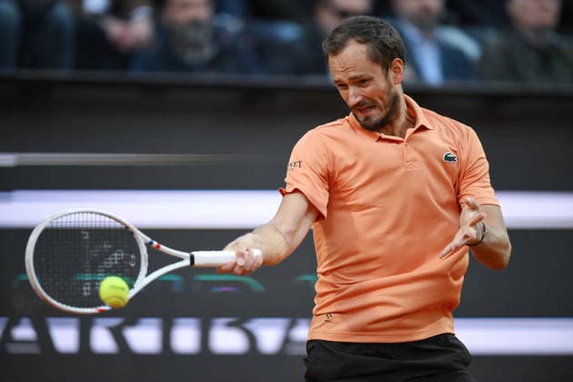 May 14, 2026, Roma: Daniil Medvedev of Russia in action during his men s singles match against Martin Landaluce of Spain (not pictured) at the Italian Open tennis tournament in Rome, Italy, 14 May 2026. ANSA ALESSANDRO DI MEO Italian Open Tennis Tournament  - ZUMAa110 20260514_zaf_a110_079 Copyright: xAlessandroxDixMeox