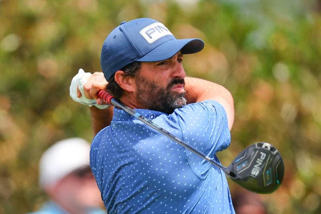 NEWTON SQUARE, PA - MAY 14: John Parry of England tees off at the first tee during round 1 of the 2026 PGA, Golf Herren Championship on May 14, 2026 at Aronimink Golf Club in Newtown Square, Pennsylvania. (Photo by Rich Graessle Icon Sportswire) GOLF: MAY 14 PGA PGA Championship EDITORIAL USE ONLY Icon260514254571