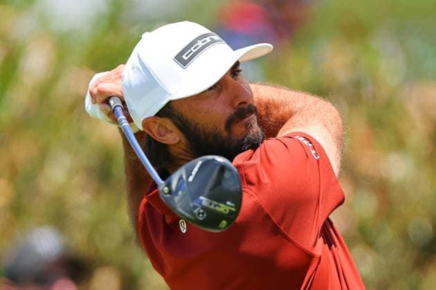 NEWTON SQUARE, PA - MAY 14: Max Homa of the United States tees off at the first tee during round 1 of the 2026 PGA, Golf Herren Championship on May 14, 2026 at Aronimink Golf Club in Newtown Square, Pennsylvania. (Photo by Rich Graessle Icon Sportswire) GOLF: MAY 14 PGA PGA Championship EDITORIAL USE ONLY Icon260514255101