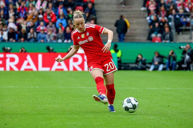 2026.05.14, xsscx, Fußball, Finale DFB-Pokal Frauen, VfL Wolfsburg - FC Bayern München, Saison 2025 2026, Rhein-Energie-Stadion in Köln: Franziska Kett (FC Bayern München 20) DFB regulations prohibit any use of photographs as image sequences and or quasi-video. Photo: xSandraxScherningxPressefotoKochx Nordrhein-Westfalen Germany