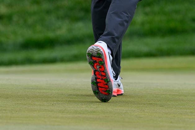 NEWTON SQUARE, PA - MAY 14: The Nike shoes of Scottie Scheffler are shown during round one of the 2026 PGA, Golf Herren Championship on May 14th, 2026 at Aronimink Golf Club in Newtown Square, PA.(Photo by Terence Lewis Icon Sportswire) GOLF: MAY 14 PGA PGA Championship EDITORIAL USE ONLY Icon260514068