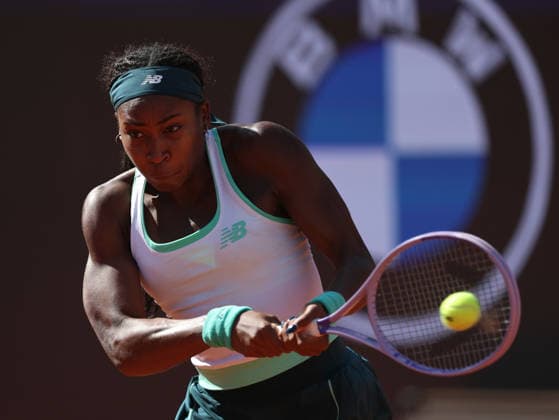 (260515) -- ROME, May 15, 2026 -- Coco Gauff of the United States hits a return druing the women s singles semi final match between Coco Gauff of the United States and Sorana Cirstea of Romania at the WTA, Tennis Damen Italian Open in Rome, Italy, May 14, 2026. ) (SP)ITALY-ROME-TENNIS-WTA-ITALIAN OPEN-WOMEN S SINGLES-COCO GAUFF VS SORANA CIRSTEA LixJing 