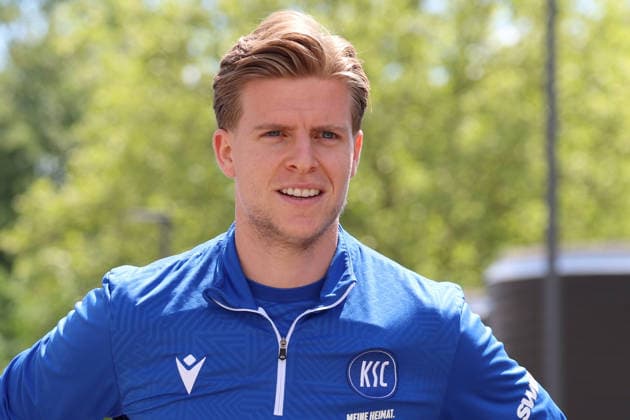 15.05.2026, xrekx, Fussball 2. Bundesliga, Karlsruher SC - Training v.l. Dzenis Burnic (Karlsruher SC) (DFL DFB REGULATIONS PROHIBIT ANY USE OF PHOTOGRAPHS as IMAGE SEQUENCES and or QUASI-VIDEO) Karlsruhe