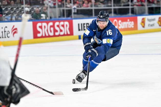 ZURICH, SWITZERLAND - MAY 15: Aleksander Barkov of Finland in action during the 2026 IIHF Ice hockey, Eishockey World Championship, WM, Weltmeisterschaft Switzerland game between Finland and Germany at Swiss Life Arena on May 15, 2026 in Zurich, Zurich. Zurich Swiss Life Arena Zurich Switzerland Copyright: xJustPictures.ch AndreaxBrancax jp-en-EuSpIm-JP7_ANB_Fin_Ger_15052026_8359