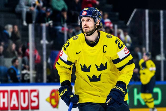 260515 Oliver Ekman-Larsson of Sweden during the 2026 IIHF Ice hockey, Eishockey World Championship, WM, Weltmeisterschaft match between Canada and Sweden on May 15, 2026 in Fribourg. Photo: Jesper Zerman BILDBYRAN kod JZ JZ0714 ishockey ice hockey ishockey-vm 2026 vm 2026 iihf world championship kanada canada sverige sweden canada kanada bbeng bbauto Copyright: JESPERxZERMAN BB260515JZ021
