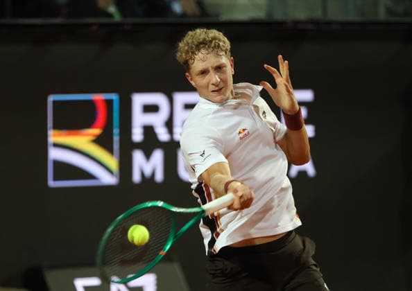 May 15, 2026, Rome, Lazio, Italy: MARTIN LANDALUCE of Spain during the match against D. Medvedev in the quarter-finals of tennis tournament ATP, Tennis Herren 1000 Internazionali BNL Dâ€⠢Italia, Rome, Italy. Landaluce lost 6:1, 4:6, 5:7. Tennis 2026, ATP Italian Open: Martin Landaluce 6:1, 4:6, 5:7 - ZUMAc278 20260515_zsp_c278_009 Copyright: xMarcinxCholewinskix