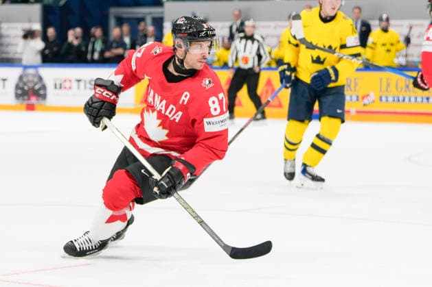 FRIBOURG, SWITZERLAND - MAY 15: Sidney Crosby of Canada in action during the 2026 IIHF Ice hockey, Eishockey World Championship, WM, Weltmeisterschaft Switzerland game between Canada and Sweden at BCF Arena on May 15, 2026 in Fribourg, Fribourg. Fribourg BCF Arena Fribourg Switzerland Copyright: xJustPictures.ch JarixPestelaccix jp-en-EuSpIm-JP6_JAR_Canada_Sweden_15May2026_00254