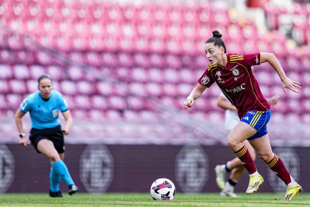 Switzerland: AXA Womens Super League 2025 26, Servette FC Chenois Feminin vs FC Zurich - Stade de Geneve, Carouge: Lumbardha Misini of Servette goes forward Copyright: xDanielaxPorcellix