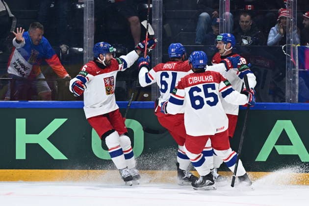 Michal Kempny, left, and Dominik Kubalik, right, of Czech Republic celebrate a goal during the IIHF World Championship, WM, Weltmeisterschaft Group B match Czech Republic vs Denmark on May 15, 2026, Fribourg, Switzerland. (CTKxPhoto RadekxPetrasek) CTKPhotoP2026051508282  CTKPhotoP2026051508282