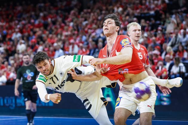 15.05.2026, xIAJx, Handball, Länderspiel, Testspiel, Dänemark - Deutschland, Royal Arena Kopenhagen: Marko Grgic (Deutschland 71) Niclas Kirkelökke (Dänemark 3) Dänemark