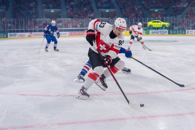 15 05 2026, Zurich, Swiss Life Arena, Ice hockey, Eishockey World Championships: USA - Switzerland, 93 Theo Rochette (Switzerland) Zurich Swiss Life Arena Zurich Switzerland Copyright: xJustPictures.ch StefanxEmchx jp-de-StEm-DSC0049620260515