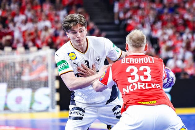15.05.2026, xIAJx, Handball, Länderspiel, Testspiel, Dänemark - Deutschland, Royal Arena Kopenhagen: Nils Lichtlein (Deutschland 3) Emil Bergholt (Dänemark 33) Dänemark