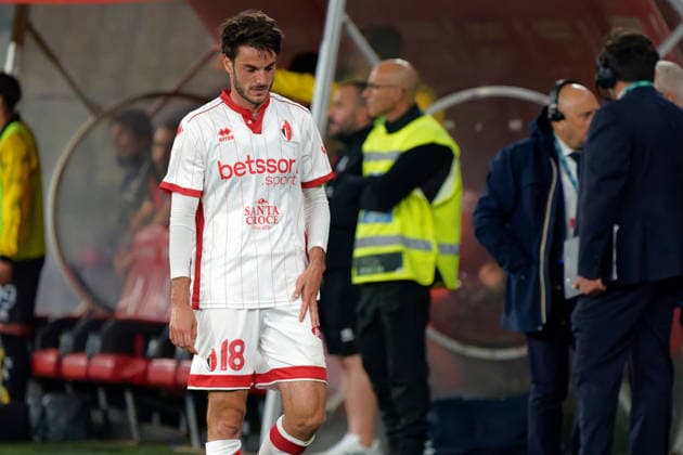 Fußball, Italien, Serie B Playout, SSC Bari - FC Südtirol IPA84732511 - Giulio Maggiore of SSC Bari disappointment during Playout - SSC Bari vs FC Sudtirol, Italian soccer Serie B match in Bari, Italy, May 15 2026  Copyright: xEmmanuelexMastrodonato IPAxSportx xx 84732511