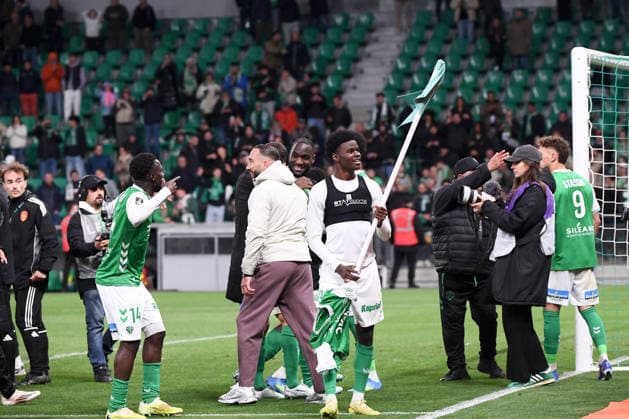 AS Saint-Etienne v Rodez Aveyron Football - Barrages Ligue 1 Uber Eats 2025 2026 10 Florian TARDIEU (asse) - 39 Kevin PEDRO (asse) during the Ligue 1 Uber Eats Playoffs match between Saint-Etienne and Rodez at Stade Geoffroy-Guichard on May 15, 2026 in Saint-Etienne, France. Saint-Etienne France  Copyright: xFEPx 776496719