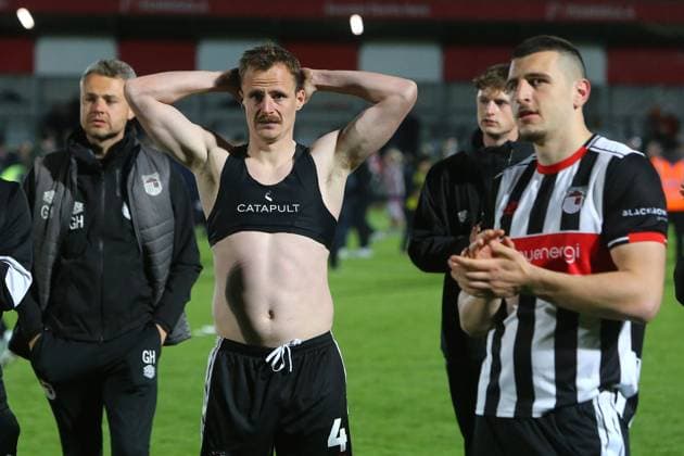 Kieran Green of Grimsby dejected Salford City v Grimsby Town, EFL Sky Bet League Two, Play-Off Semi Final, Second Leg, Football, Peninsula Stadium, Salford, UK - 15 May 2026Salford Peninsula Stadium United Kingdom EDITORIAL USE ONLY No use with unauthorised audio, video, data, fixture lists, club league logos or live services. Online in-match use limited to 120 images, no video emulation. No use in betting, games or single club league player publications. Copyright: xPhilxOldham Shutterstockx 16876824bn