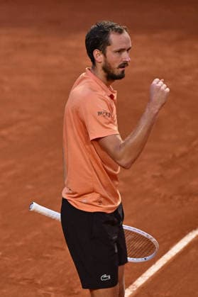 TENNIS - Internazionali di Tennis - Internazionali BNL d Italia Photo by IPA ABACAPRESS.COM84732565 - Daniil Medvedev against Jannik Sinner of Italy during the Internazionali BNL d Italia Day Eleven at Foro Italico on May 15, 2026 in Rome, Italy. Rome Italy  Copyright: xIPAxSport ABACAx