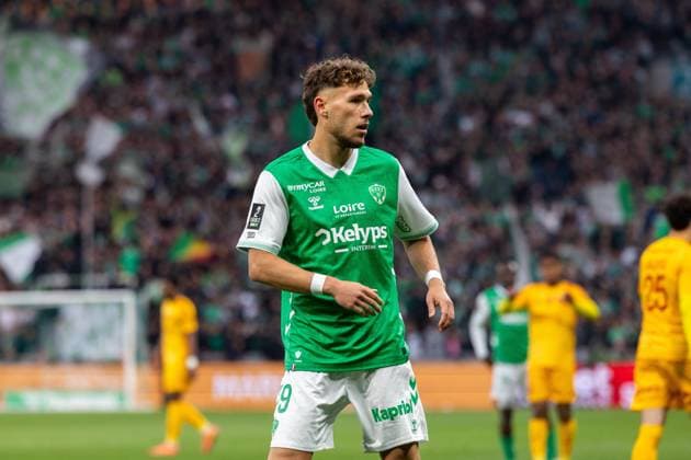 FOOTBALL : AS ST Etienne vs Rodez - Ligue 2 BKT barrage - 15 05 2026 Stassin Lucas FrÃ dÃ ric 9 of Saint-Etienne in action during the Ligue 2 playoff game between AS Saint-Etienne and Rodez Aveyron Football at Stadium Geoffroy Guichard in Saint-Etienne, France. Saint-EtienneFrance  Copyright: xPaulinexFIGUETx xPSNewZx
