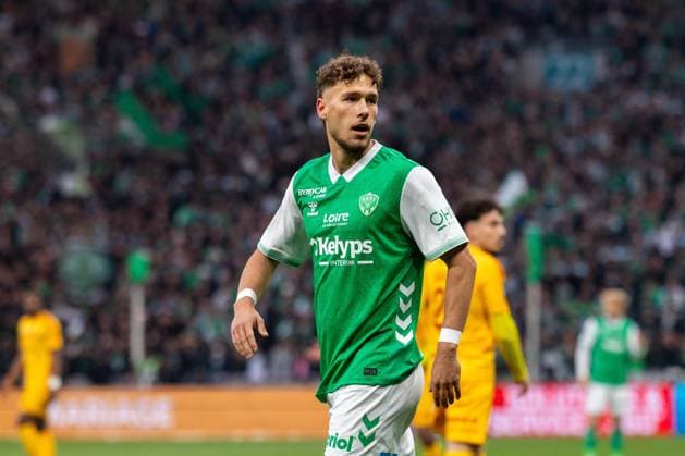FOOTBALL : AS ST Etienne vs Rodez - Ligue 2 BKT barrage - 15 05 2026 Stassin Lucas FrÃ dÃ ric 9 of Saint-Etienne in action during the Ligue 2 playoff game between AS Saint-Etienne and Rodez Aveyron Football at Stadium Geoffroy Guichard in Saint-Etienne, France. Saint-EtienneFrance  Copyright: xPaulinexFIGUETx xPSNewZx