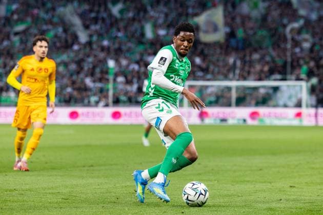 FOOTBALL : AS ST Etienne vs Rodez - Ligue 2 BKT barrage - 15 05 2026 Duffus Joshua James Leslie 17 of Saint-Etienne in action during the Ligue 2 playoff game between AS Saint-Etienne and Rodez Aveyron Football at Stadium Geoffroy Guichard in Saint-Etienne, France. Saint-EtienneFrance  Copyright: xPaulinexFIGUETx xPSNewZx