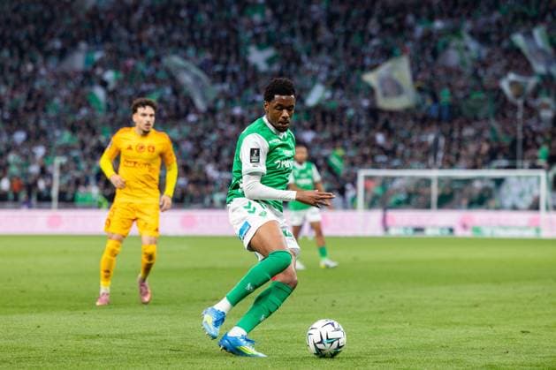 FOOTBALL : AS ST Etienne vs Rodez - Ligue 2 BKT barrage - 15 05 2026 Duffus Joshua James Leslie 17 of Saint-Etienne in action during the Ligue 2 playoff game between AS Saint-Etienne and Rodez Aveyron Football at Stadium Geoffroy Guichard in Saint-Etienne, France. Saint-EtienneFrance  Copyright: xPaulinexFIGUETx xPSNewZx