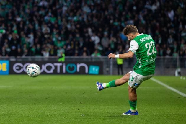 FOOTBALL : AS ST Etienne vs Rodez - Ligue 2 BKT barrage - 15 05 2026 Davitashvili Zuriko 22 of Saint-Etienne in action during the Ligue 2 playoff game between AS Saint-Etienne and Rodez Aveyron Football at Stadium Geoffroy Guichard in Saint-Etienne, France. Saint-EtienneFrance  Copyright: xPaulinexFIGUETx xPSNewZx