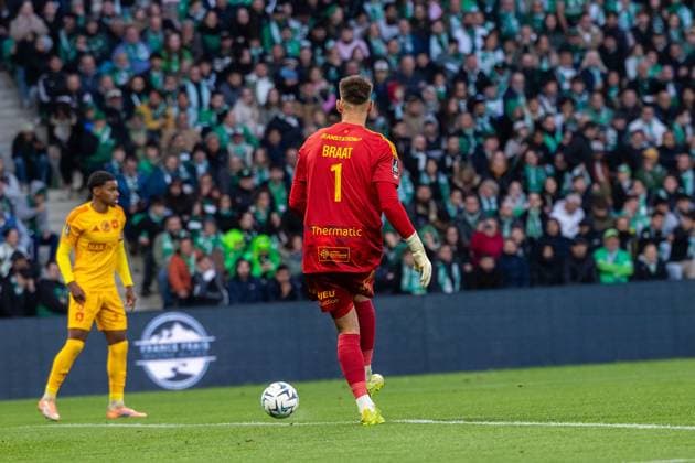 FOOTBALL : AS ST Etienne vs Rodez - Ligue 2 BKT barrage - 15 05 2026 Braat Quentin 1 of Rodez in action during the Ligue 2 playoff game between AS Saint-Etienne and Rodez Aveyron Football at Stadium Geoffroy Guichard in Saint-Etienne, France. Saint-EtienneFrance  Copyright: xPaulinexFIGUETx xPSNewZx