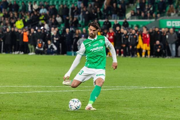 FOOTBALL : AS ST Etienne vs Rodez - Ligue 2 BKT barrage - 15 05 2026 Fonseca Ferreira Joao Diogo 13 of Saint-Etienne in the penalty shootout during the Ligue 2 playoff game between AS Saint-Etienne and Rodez Aveyron Football at Stadium Geoffroy Guichard in Saint-Etienne, France. Saint-EtienneFrance  Copyright: xPaulinexFIGUETx xPSNewZx