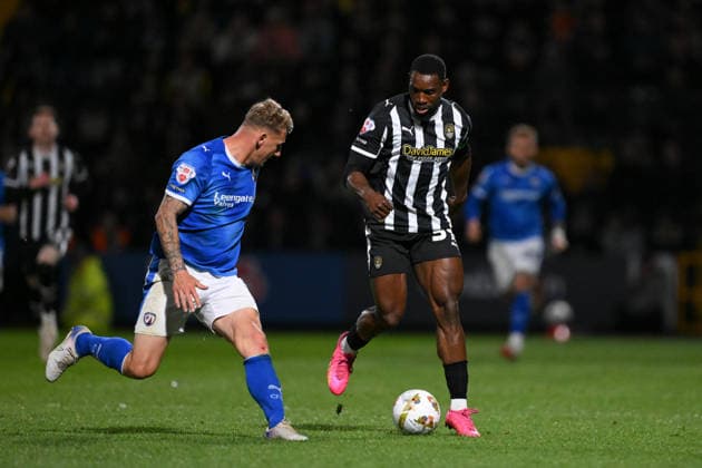 Notts County v Chesterfield - Sky Bet League Two Play-Off Semi Final Second Leg Lee Ndlovu of Notts County under pressure during the Sky Bet League 2 Play Off Semi Final 2nd Leg between Notts County and Chesterfield at Meadow Lane in Nottingham, United Kingdom, on May 15, 2026. Nottingham Nottinghamshire United Kingdom  Copyright: xMIxNewsx originalFilename:fletcher-nottscou260515_np3b0.jpg