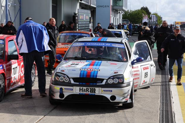 Nürburg, Deutschland 14.-17. Mai 2026: ADAC Ravenol 24h Rennen Nürburgring - 2026 - Samstag Pitlane Boxengasse TWL Tourenwagen Legenden Qualifying 2 Im Bild: 89 Mertens, Marcus - Ford Fiesta Zetec 16v Nürburgring Rheinland Pfalz Copyright: xFotostandx xFabianxWernerx