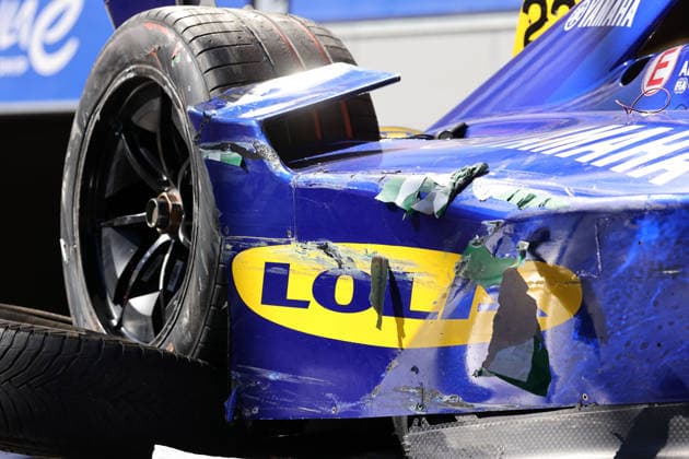 Nach Unfall beschädigter Lola- Yamaha 22 von Zan Maloney auf dem Abschleppwagen vor der Box, FIA Formel E Weltmeisterschaft Saison 12, Monaco E- Prix, MonteCarlo, MC, 16.05.2026,
