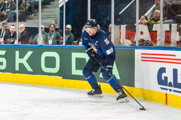 xxkeikkaxx 20260515 Swiss Life Arena, Zurich, Switzerland. IIHF Ice hockey, Eishockey World Championships match Finland vs Germany Aleksander Barkov (16) of Team Finland Photo by Pasi Suokko All Over Press  1.06181486