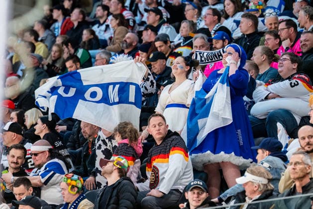xxkeikkaxx 20260515 Swiss Life Arena, Zurich, Switzerland. IIHF Ice hockey, Eishockey World Championships match Finland vs Germany Team Finland Fans Photo by Pasi Suokko All Over Press  1.06181485