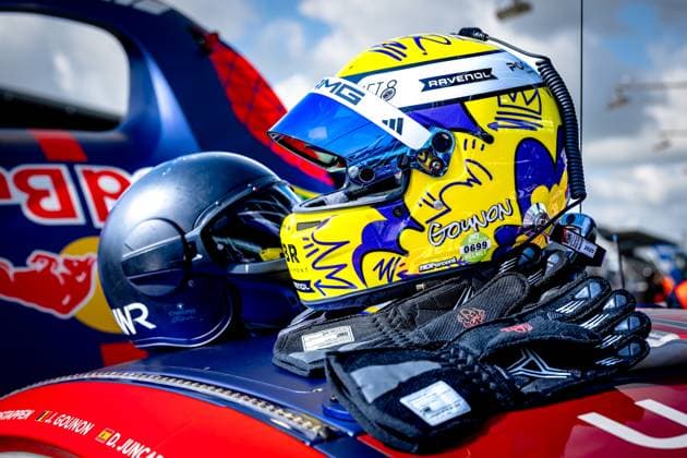 NURBURG - Helmet Jules Gounon during the ADAC RAVENOL 24h Nurburgring Warm-Up on May 16-17, 2026 in Germany. (Photo by Jack Brekelmans EYE4IMAGES DeFodi Images) -