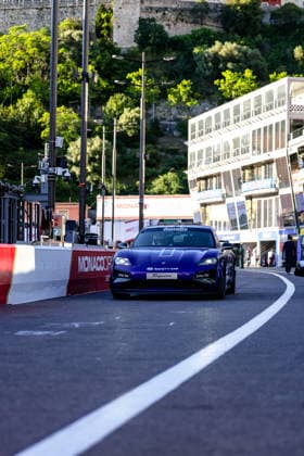 Safety Car in der Boxengasse, ABB FIA Formula E World Championship, WM, Weltmeisterschaft Monaco e-Prix 2026, Monte Carlo, Saison 12 2025 26, Runde 9, 16.05.2026, ABB FIA Formula E World Championship, Monaco e-Prix 2026, Monte Carlo, Saison 12 2025 26, Runde 9, 16.05.2026 Monte Carlo Copyright: xEibner-Pressefoto LauraxRoemerx EP_LRR