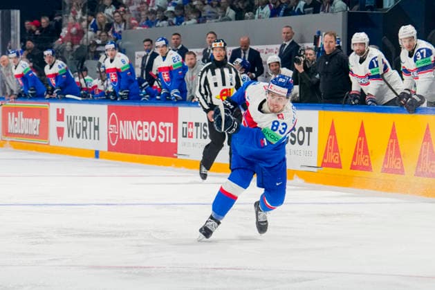 FRIBOURG, SWITZERLAND - MAY 16: Servac Petrovsky of Slovakia in action during the 2026 IIHF Ice hockey, Eishockey World Championship, WM, Weltmeisterschaft Switzerland game between Slovakia and Norway at BCF Arena on May 16, 2026 in Fribourg, Fribourg. Fribourg BCF Arena Fribourg Switzerland Copyright: xJustPictures.ch JarixPestelaccix jp-en-EuSpIm-JP6_JAR_Slovakia_Norway_16May2026_00006