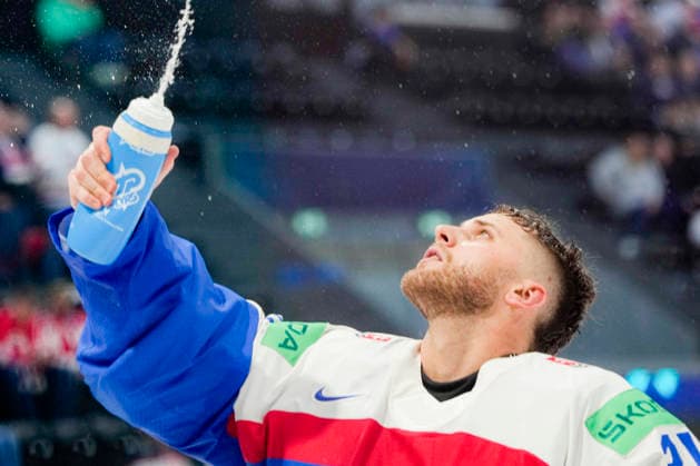 FRIBOURG, SWITZERLAND - MAY 16: goalkeeper Samuel Hlavaj of Slovakia during the 2026 IIHF Ice hockey, Eishockey World Championship, WM, Weltmeisterschaft Switzerland game between Slovakia and Norway at BCF Arena on May 16, 2026 in Fribourg, Fribourg. Fribourg BCF Arena Fribourg Switzerland Copyright: xJustPictures.ch JarixPestelaccix jp-en-EuSpIm-JP6_JAR_Slovakia_Norway_16May2026_00037