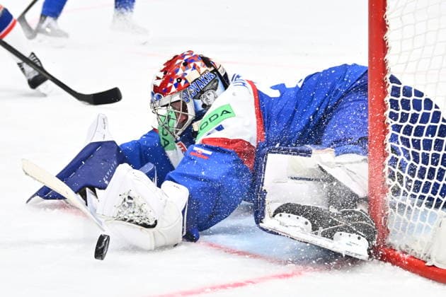 Goalkeeper Samuel Hlavaj (SVK) in action during the 2026 IIHF World Championship, WM, Weltmeisterschaft Group B, match Slovakia vs Norway, on May 16, 2026, Fribourg, Switzerland. (CTKxPhoto RadekxPetrasek) CTKPhotoP2026051602887  CTKPhotoP2026051602887