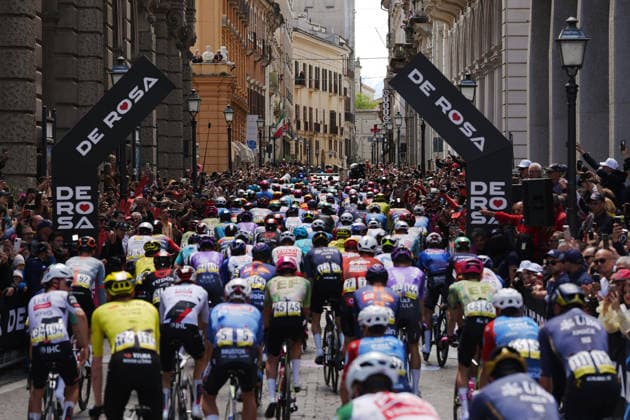 Pre race during Stage 8 of the Giro d™Italia, from Chieti to Fermo, Italy, Saturday, May 16, 2026.  Copyright: xMassimoxPaolone LaPressex