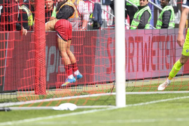 3. Liga; FC Ingolstadt 04 - SV Waldhof Mannheim; Torchance verpasst Marcel Costly (22, FCI) landet hinter der Bande 3. Liga - FC Ingolstadt 04 Saison 2025 2026 SV Waldhof Mannheim;