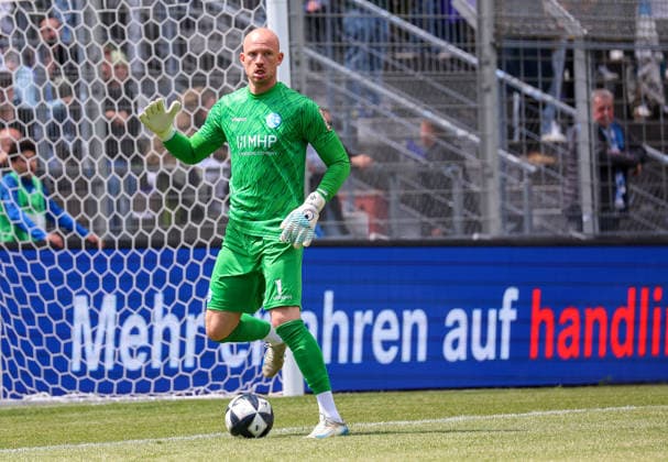 16.05.2026, Deutschland, Stuttgart, Fussball Regionalliga Südwest, SV Stuttgarter Kickers vs. SG Sonnenhof Großaspach, Felix Dornebusch (Kickers)