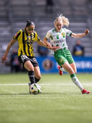 e260516 Häckens Nesrin Akgun och Hammarbys Emilie Joramo under finalen i Svenska Cupen mellan Hammarby och Häcken den 16 maj 2026 i Stockholm. Copyright: EMMAxWALLSKOG BB260516EW016