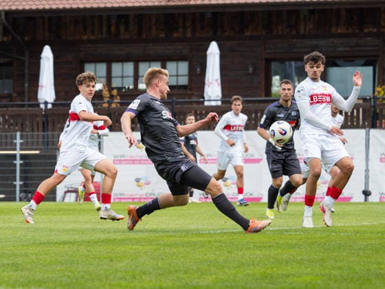 Torschuss zum 0:2 durch Fridolin Wagner (VfL Osnabrueck, 26) GER, VfB Stuttgart II vs. VfL Osnabrueck, Fussball, 3. Bundesliga, 38. Spieltag, Spielzeit 2025 2026, 16.05.2026 GER, VfB Stuttgart II vs. VfL Osnabrueck, Fussball, 3. Bundesliga, 38. Spieltag, Spielzeit 2025 2026, 16.05.2026 Aspach Copyright: xEibner-Pressefoto CarstenxSchwerx EP_CSG